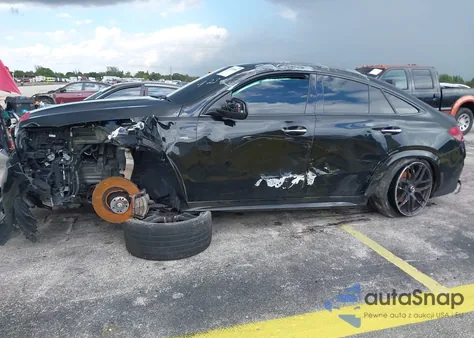 2022 Mercedes-Benz Amg Gle 53 Coupe 4Matic z USA, uszkodzony, nr VIN 4JGFD6BB2NA697328